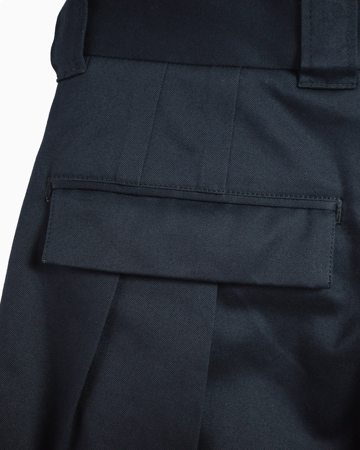Bi-Directional Tucked Trousers